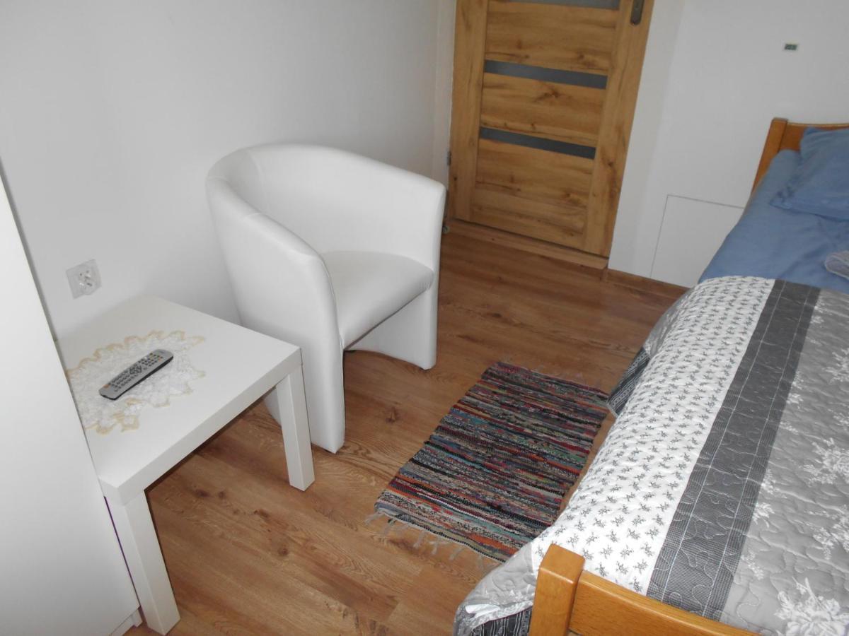 Gosciniec Koden Exterior foto